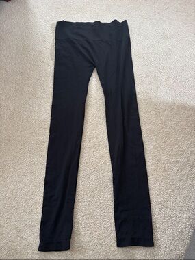 Suzy Shier Black Leggings